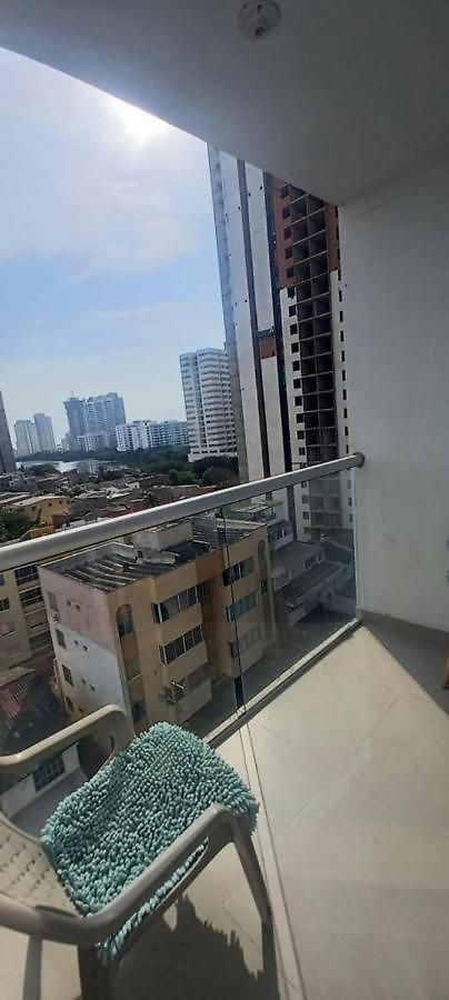 Apartamento Espectacular Amoblado, De Indias. Cerca Al Mar, Muy Central. Cartagena