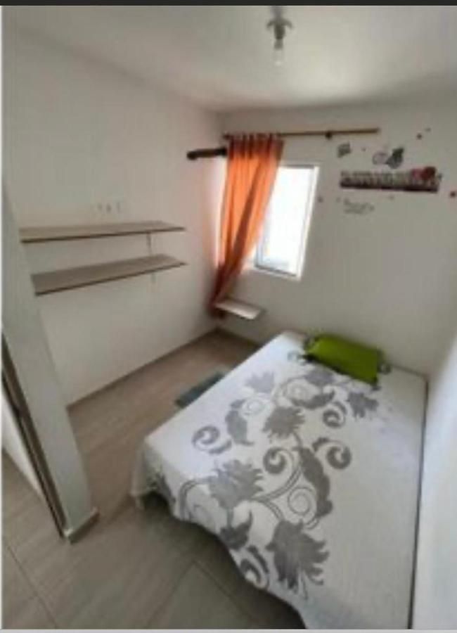 Apartamento Espectacular Amoblado, De Indias. Cerca Al Mar, Muy Central.